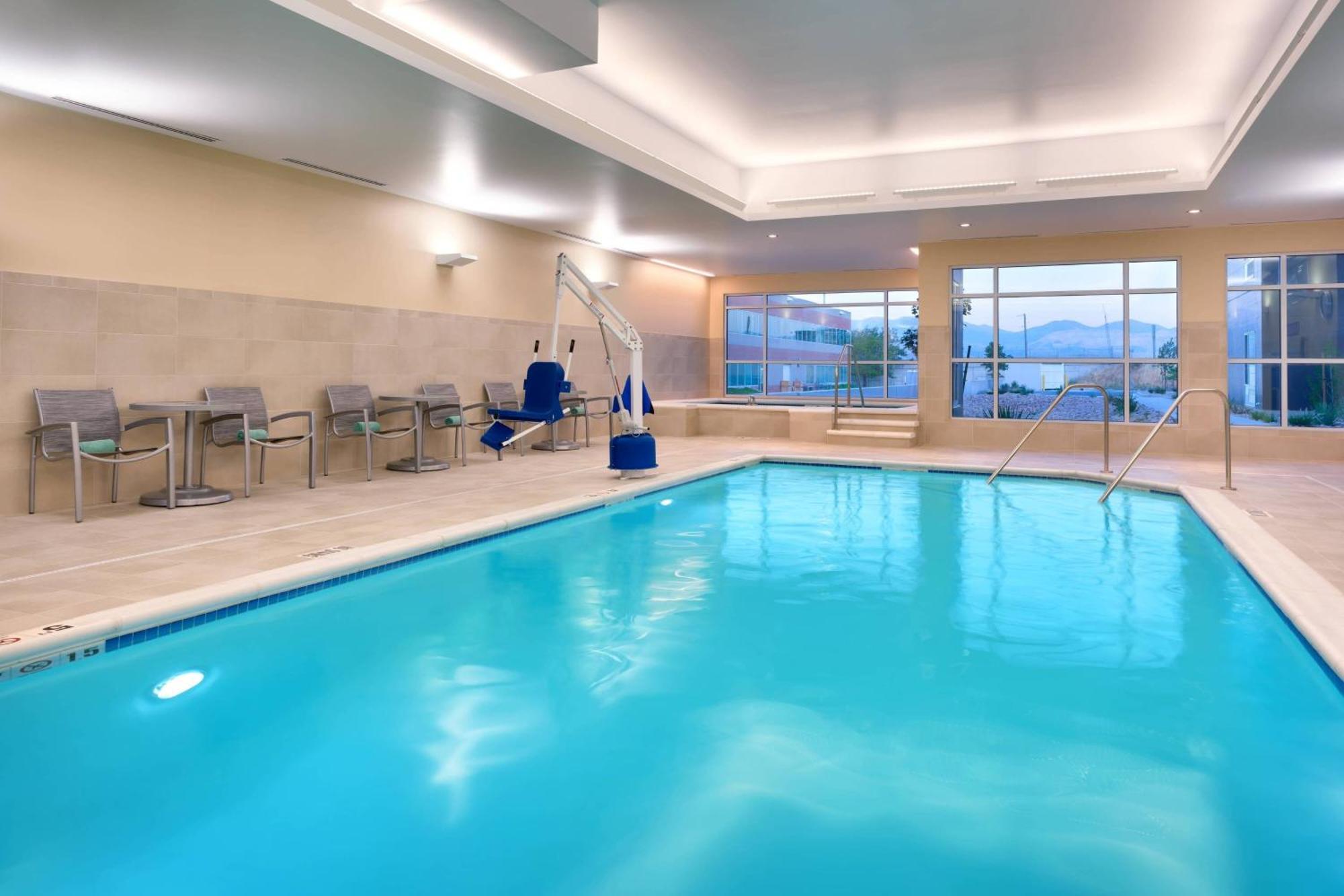 Towneplace Suites By Marriott Salt Lake City Дрейпър Екстериор снимка