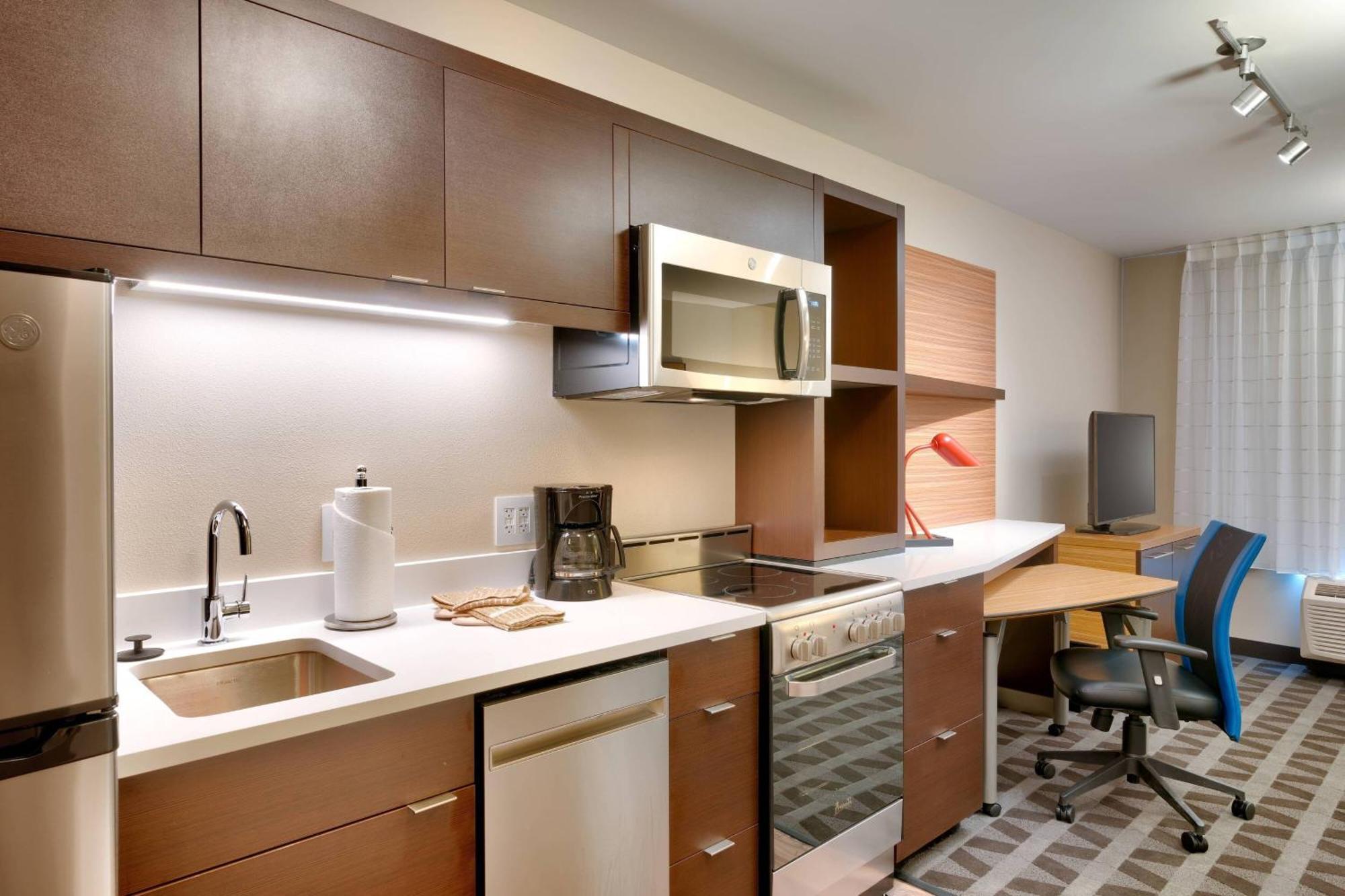 Towneplace Suites By Marriott Salt Lake City Дрейпър Екстериор снимка
